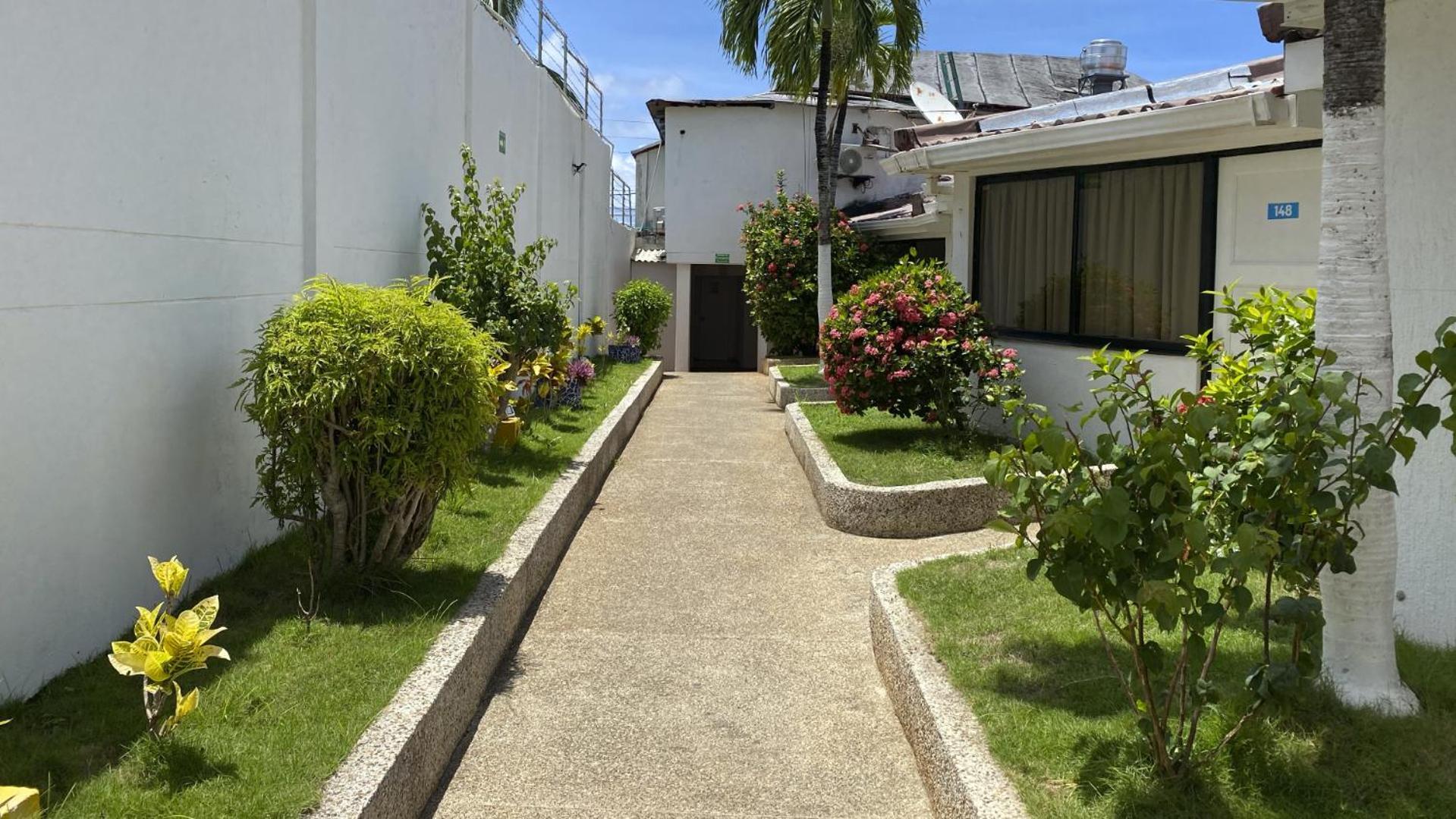 On Vacation Blue Reef Hotel San Andrés Exterior photo