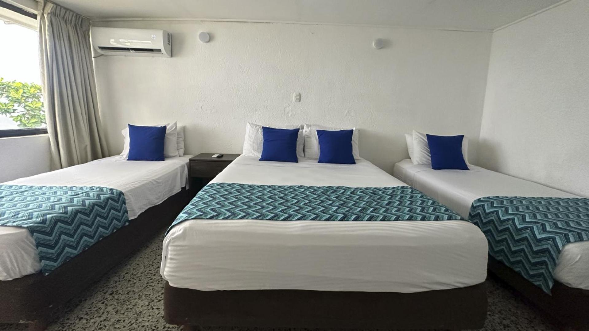 On Vacation Blue Reef Hotel San Andrés Exterior photo
